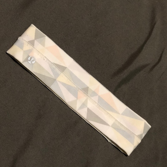 lululemon athletica Accessories - Lululemon Headband